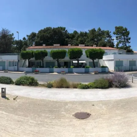 Petit Re-ve ! Lägenhet *